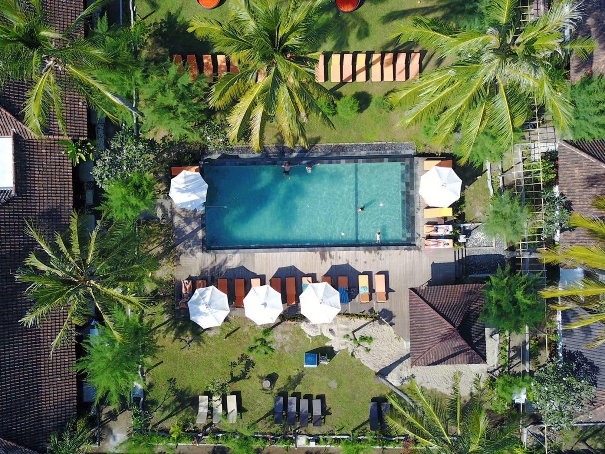 Royal Regantris Villa Karang Gili Air Exterior foto